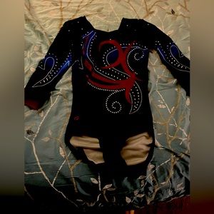 Girls youth XS Gymnastics Bodysuit excellent condition